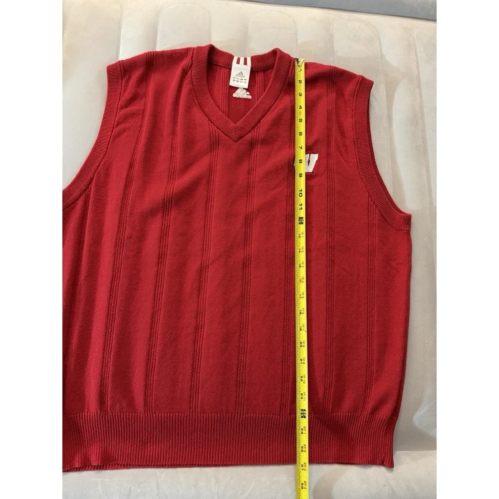 Adidas University of Wisconsin Badgers Men's 2XL Red Knit Sweater Vest Vtg